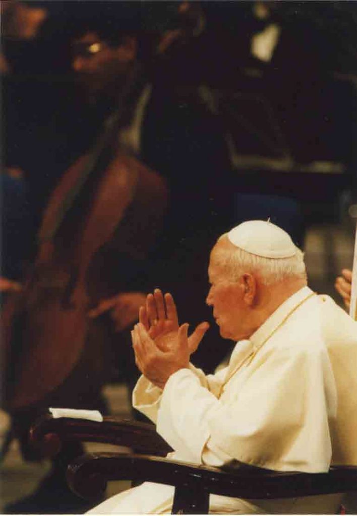Обращение Иоанна Павла II к деятелям науки, культуры и искусства
