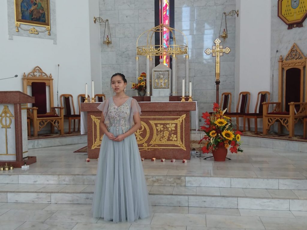 Международный конкурс вокалистов прошел в Кафедральном соборе Нур-Султана