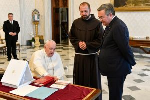 Заместитель Премьер-Министра РК Мухтар Тлеуберди посетил Ватикан