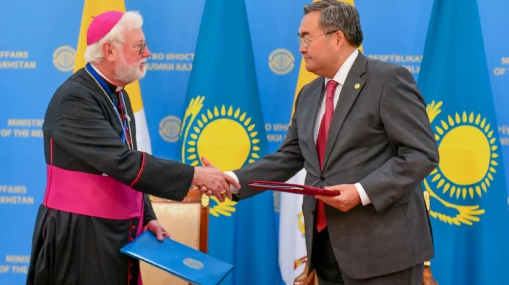 Подписано Соглашение между Святейшим Престолом и Казахстаном