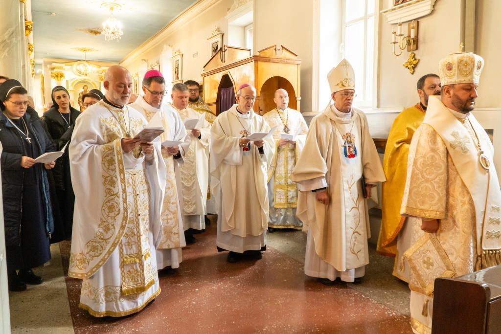 Католические епископы Караганды