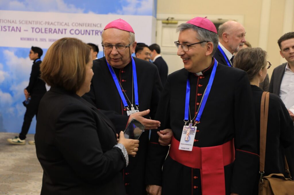 епископ Хосе Луиса Мумбиела Сиерра