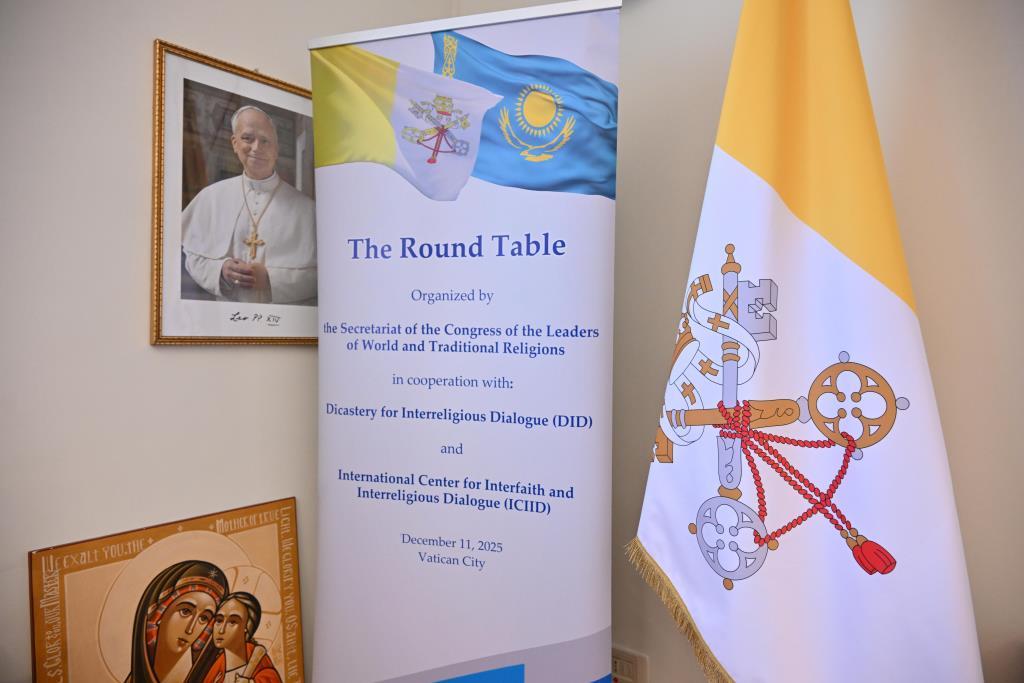 Президент Касым-Жомарт Токаев пригласил Папу Римского Льва XIV в Казахстан